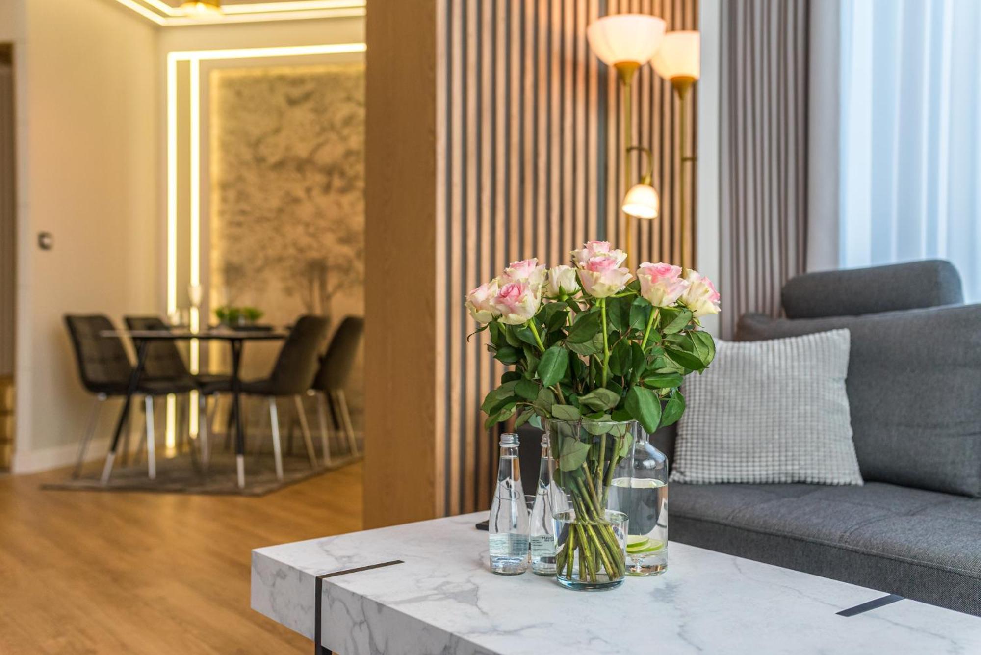 Q18 Aparthotel Bydgoszcz Exterior foto