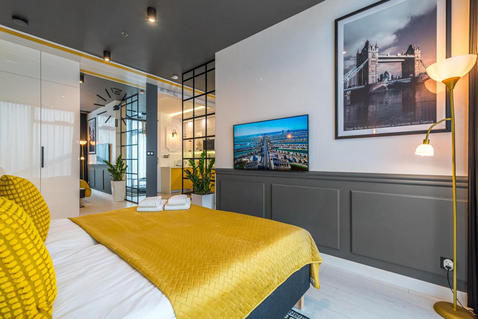 Q18 Aparthotel Bydgoszcz Exterior foto